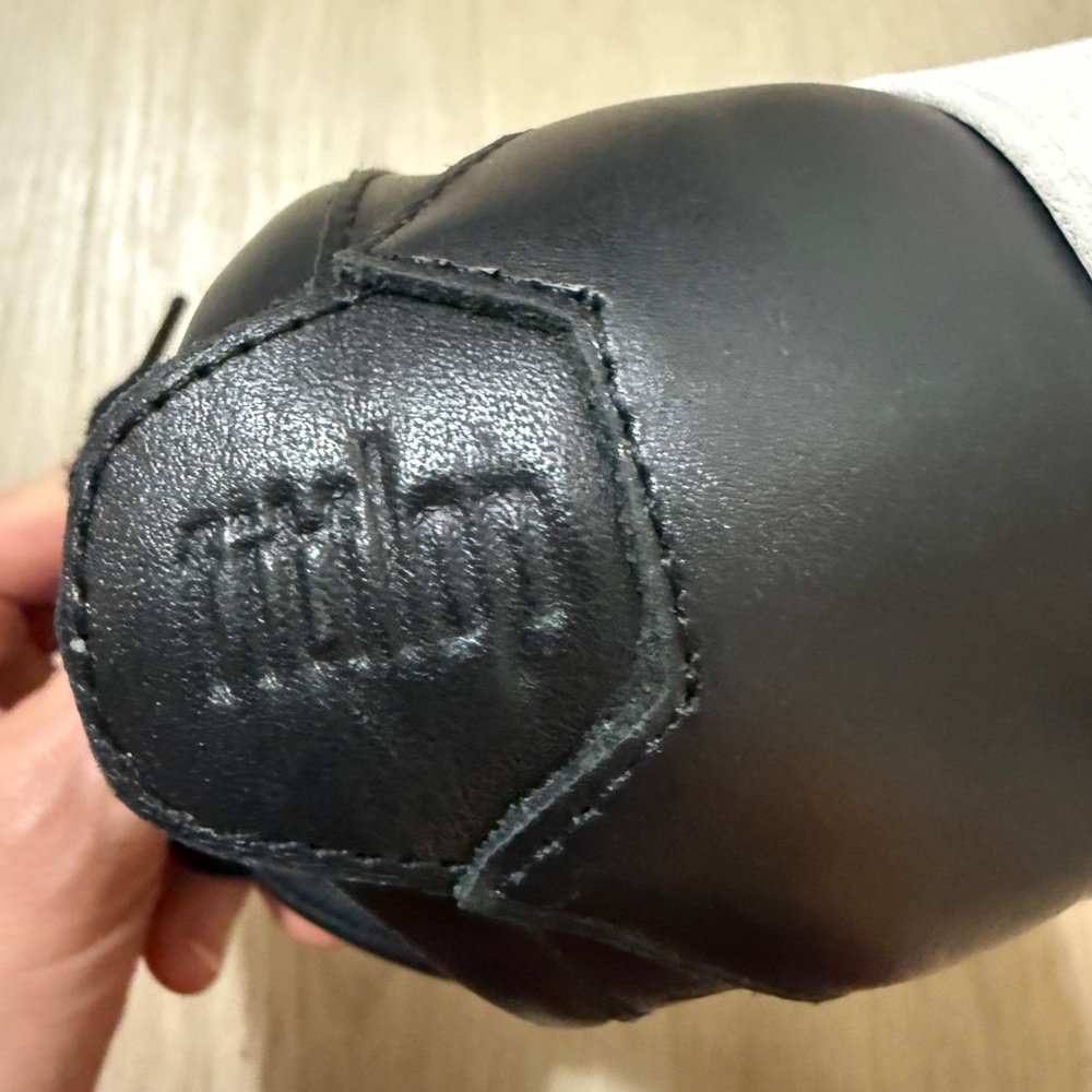 FitFlop Black Leather Comfort Sneakers Lace Up Walking Shoes Women US 8.5 EU 40 - Picture 6 of 12